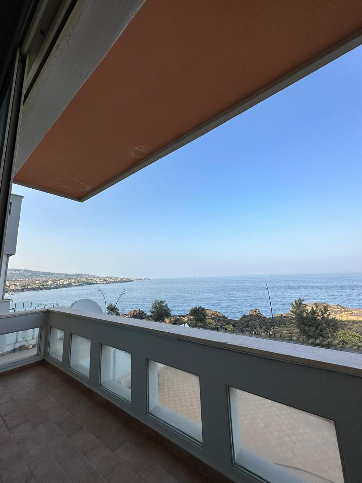 Perla Marina Sea View Apartment كاتانيا المظهر الخارجي الصورة