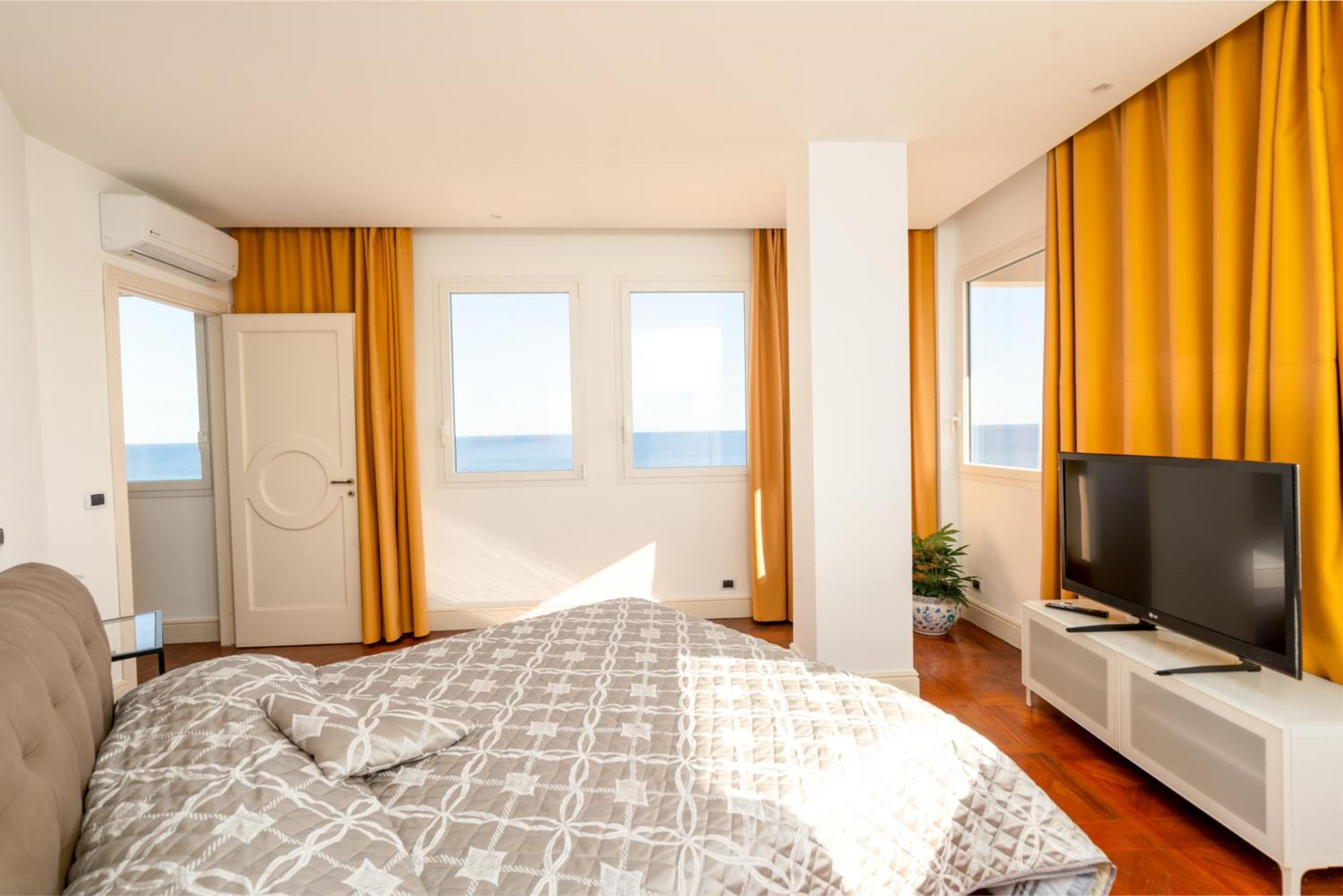 Perla Marina Sea View Apartment كاتانيا المظهر الخارجي الصورة